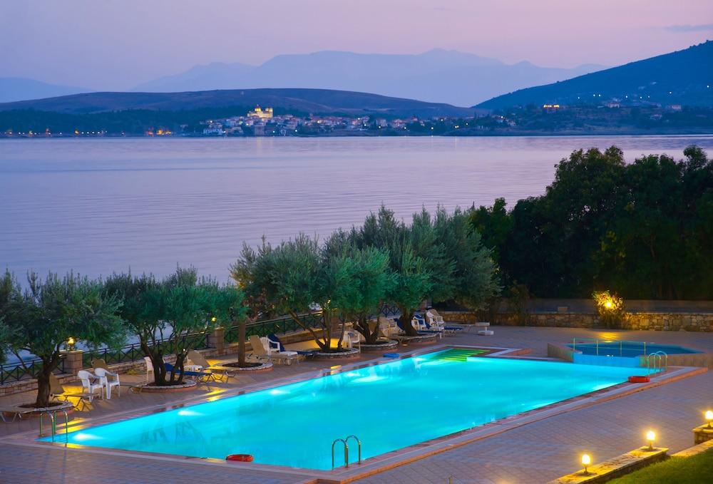 Europa Beach Hotel Galaxídhion Eksteriør bilde