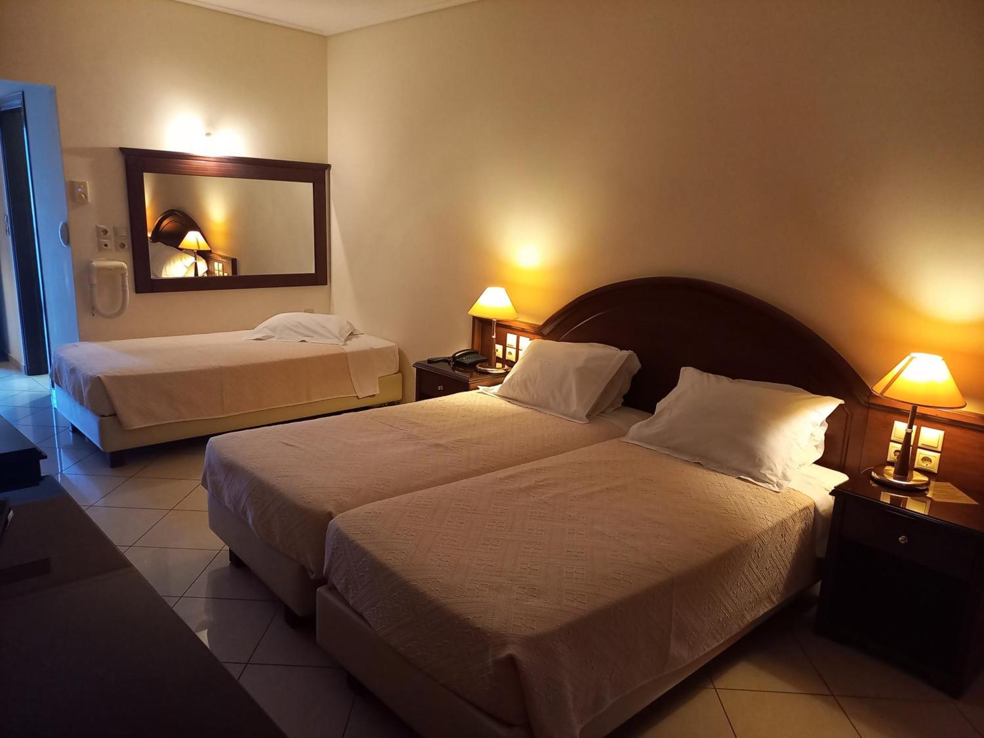 Europa Beach Hotel Galaxídhion Eksteriør bilde